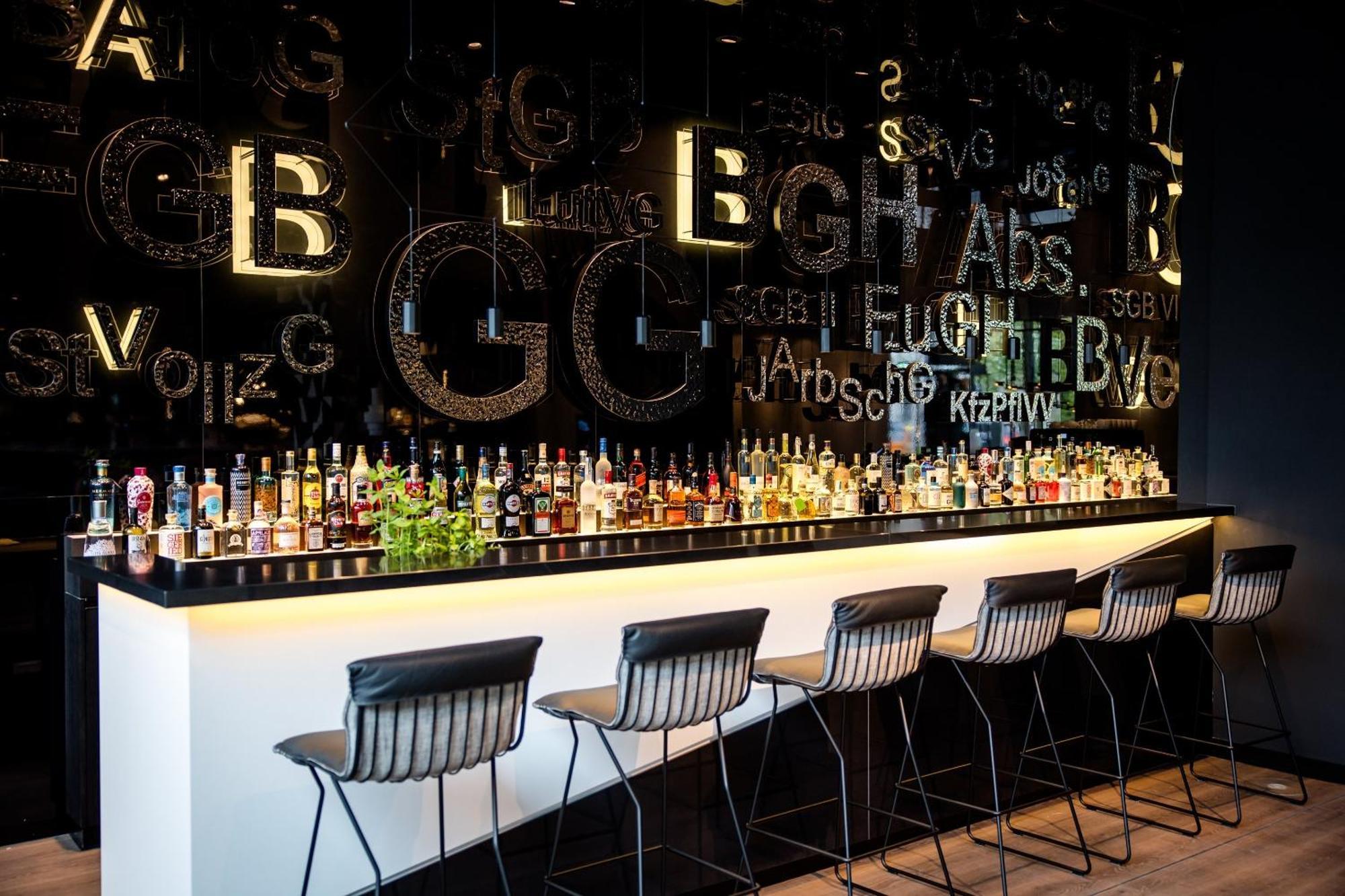 Motel One Karlsruhe Extérieur photo